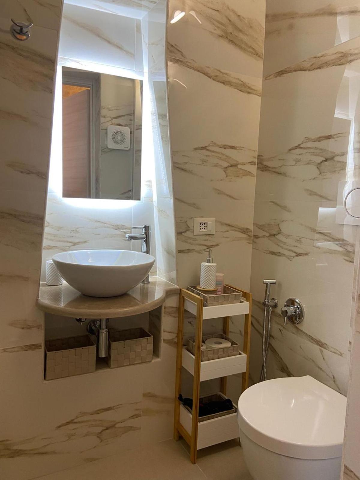 Eureka Luxury Room Остуні Екстер'єр фото